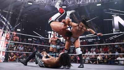 NXT: Brachiale Action im Six-Man Tag Team Match