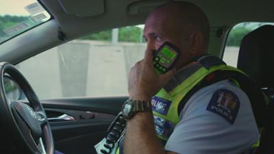Police Force - Einsatz in Neuseeland: Staffel 21 Folge 6 Bewusstlos hinterm Steuer Police Force - Einsatz in Neuseeland: Staffel 21 Folge 6 Bewusstlos hinterm Steuer