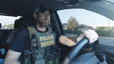Schmugglern auf der Spur: Staffel 3 Folge 8 Gepuderter SUV Schmugglern auf der Spur: Staffel 3 Folge 8 Gepuderter SUV