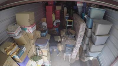 Storage Wars: Staffel 10 Folge 1 Jeder tut, was er kann