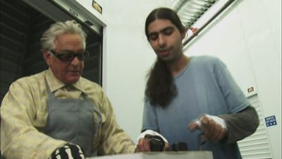 Storage Wars: Staffel 5 Folge 1 Unter Zeitdruck Storage Wars: Staffel 5 Folge 1 Unter Zeitdruck