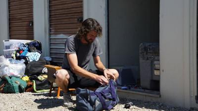 Storage Wars: Staffel 14 Folge 1 Selbst gebrautes Glück Storage Wars: Staffel 14 Folge 1 Selbst gebrautes Glück