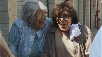 Storage Wars: Staffel 5 Folge 18 Lady Barry Storage Wars: Staffel 5 Folge 18 Lady Barry