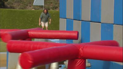 WipeOut - mach dich nass!: Staffel 3 Folge 10 Zahnlos