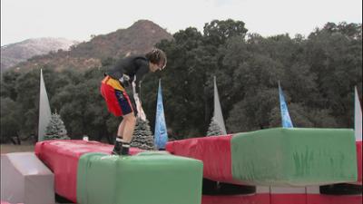 WipeOut - mach dich nass!: Staffel 4 Folge 3 Gollums Schatz WipeOut - mach dich nass!: Staffel 4 Folge 3 Gollums Schatz