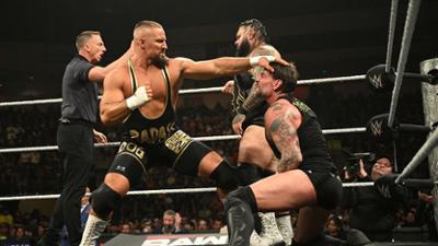WWE RAW: CM Punk und Jey Uso gegen Bron Breakker und Bronson Reed