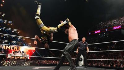 WWE RAW: Je’Von Evans, Seth Rollins, Ricky Saints und Talla Tonga im epischen 4-Way Match