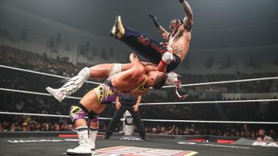 WWE RAW: Dreifache Action: Chad Gable vs. Rey Mysterio vs. Dragon Lee