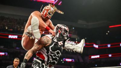 WWE RAW: Dreifaches Chaos im Triple Threat Match