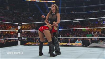 WWE Rivals: Staffel 1 Folge 9 WWE Rivals: Steph vs. Brie Bella