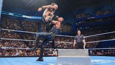 WWE SmackDown: Ungehemmte Action im Last Man Standing Match zwischen Aleister Black und Priest