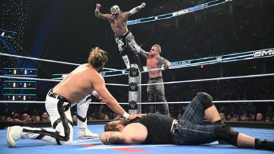 WWE SmackDown: Andrade & Rey Fenix treten an gegen The Wyatt Sicks