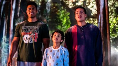 Young Rock: Staffel 1 Folge 12 Pére Noël und die 3 Deweys