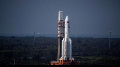 NEWSTIME: Chinesische Raketenteile stürzen auf Erde - Spanischer Luftraum gesperrt NEWSTIME: Chinesische Raketenteile stürzen auf Erde - Spanischer Luftraum gesperrt