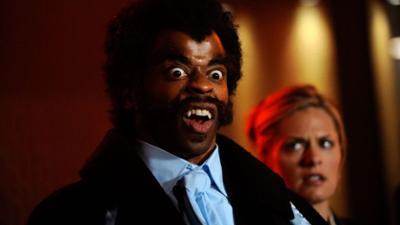 Psych: Staffel 6 Folge 3 Lassie, der Vampirköder Psych: Staffel 6 Folge 3 Lassie, der Vampirköder