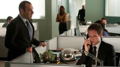 SUITS: PATENTE UND ANDERE UNABWÄGBARKEITEN