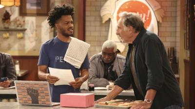 Superior Donuts: Staffel 2 Folge 6 Zulassungsfehler