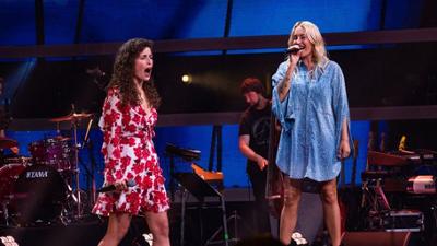 The Voice of Germany: Sarah Connor & Ann Sophie sorgen mit "Summertime" für einen The Voice of Germany: Sarah Connor & Ann Sophie sorgen mit "Summertime" für einen