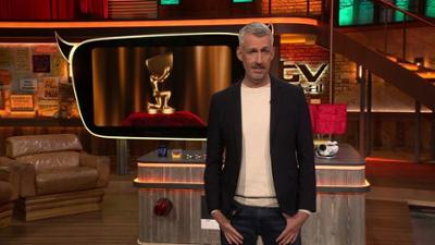 TV total: Puffalike gesucht: No Elvis gefunden!