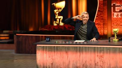 TV total - Interaktiv: Staffel 1 Folge 1 TV total Interaktiv
