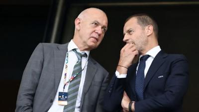 WM26 - DER FUSSBALL IM ABSEITS?: Boykottfragen & logistischer Wahnsinn