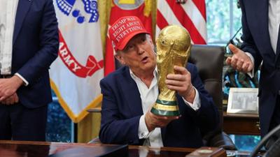 WM26 - DER FUSSBALL IM ABSEITS?: Zwischen Machtspielchen und Fußballfest