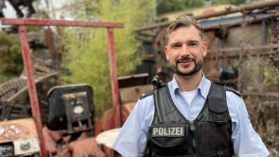 Auf Streife: Nach Plan