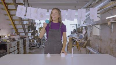 PULS 4 Doku: Claudia wird reich - Mit Erfindergeist