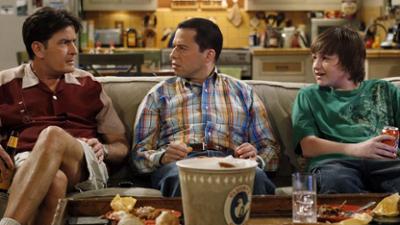 Two and a Half Men: Staffel 6 Folge 24 Plötzlich ein greller Blitz