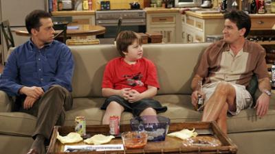 Two and a Half Men: Staffel 2 Folge 18 Pamela und Purzelchen