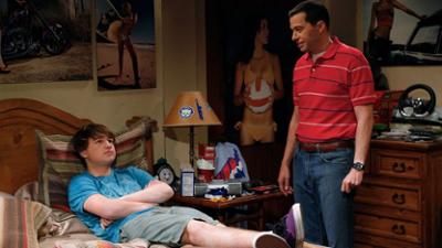 Two and a Half Men: Staffel 8 Folge 10 Die japanische Regenbrille