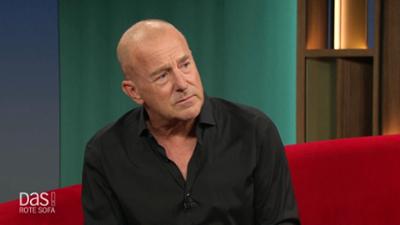 DAS! Rote Sofa: Schauspieler Heino Ferch auf dem Roten Sofa