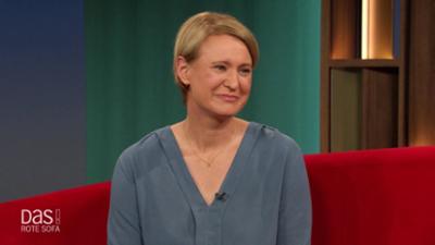 DAS! Rote Sofa: Politikwissenschaftlerin Dr. Jana Puglierin auf dem Roten Sofa