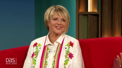 DAS! Rote Sofa: Moderatorin und Tierschützerin Alida Gundlach auf dem Roten Sofa