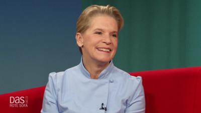 DAS! Rote Sofa: Köchin und Kochbuch-Autorin Cornelia Poletto auf dem Roten Sofa