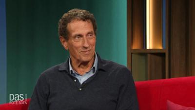 DAS! Rote Sofa: Philosoph und Ex-Politiker Julian Nida-Rümelin auf dem Roten Sofa