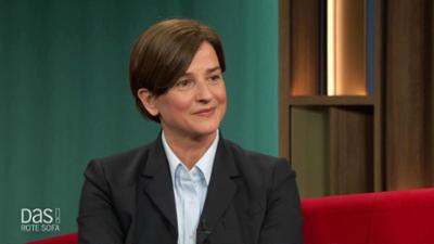 DAS! Rote Sofa: Ernährungsmedizinerin Daniela Kielkowski auf dem Roten Sofa