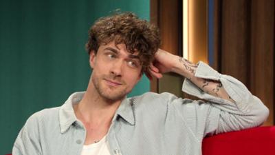 DAS! Rote Sofa: Mentalist und Autor Timon Krause auf dem Roten Sofa