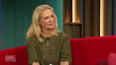 DAS! Rote Sofa: Sozialunternehmerin Désirée von Bohlen und Halbach auf dem Roten Sofa