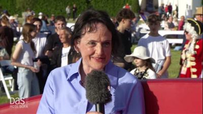 DAS! Rote Sofa: Museumsdirektorin Dr. Pirko Kristin Zinnow auf dem Roten Sofa
