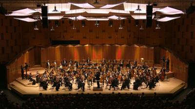 Die NDR Radiophilharmonie spielt Elgar