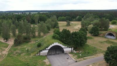 die nordstory: Wohnen mit Flugzeug am Bett