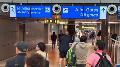 Hamburg hebt ab: Flughafen im Ferienfieber