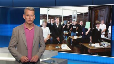 NDR Info: 21:45