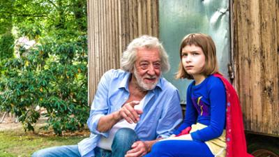 Oskar, das Schlitzohr und Fanny Supergirl