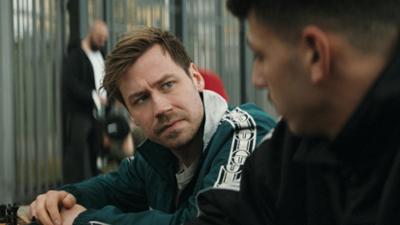 Asbest: Folge 3: Fressen oder gefressen werden (S01/E03)