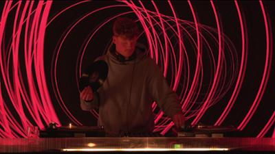 Chat with a DJ: Dexter