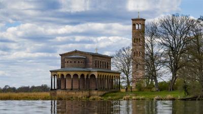 Geheimnisvolle Orte: Sacrow bei Potsdam - Paradies im Mauerschatten