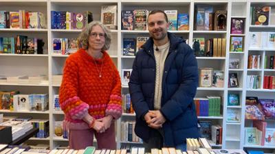 HEIMATJOURNAL: Fellbacher Platz: Bücher, Musik und Pasta