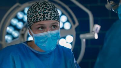 In aller Freundschaft - Die jungen Ärzte: Folge 393: Kurswechsel (S10/E15)